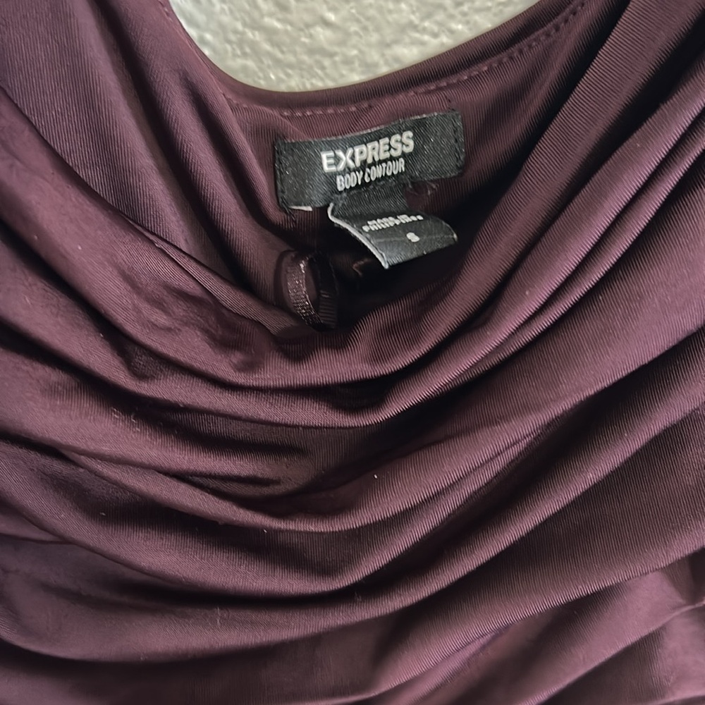 Express Deep Purple Ruched Bodysuit‎ - Picture 4 of 8